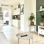 Apartamento Cozee - Spacious With Netflix *