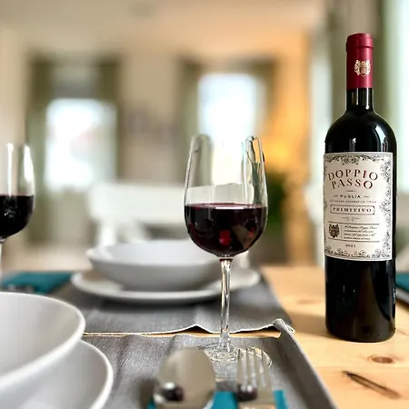 Lägenhet Cozee - Spacious With Netflix