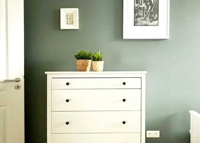 Apartamento Cozee - Spacious With Netflix Kaiserslautern