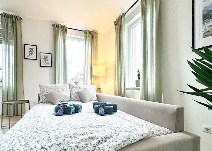 Apartamento Cozee - Spacious With Netflix