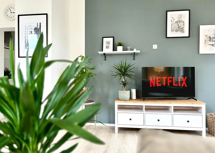 Cozee - Spacious With Netflix Kaiserslautern